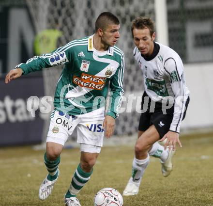 Fussball. T-Mobile Bundesliga. SK Austria Kaernten gegen SK Rapid Wien. Manuel Ortlechner (Kaernten), Uemit Korkmaz (Rapid). Klagenfurt, am 16.2.2008.
Foto: Kuess
---
pressefotos, pressefotografie, kuess, qs, qspictures, sport, bild, bilder, bilddatenbank