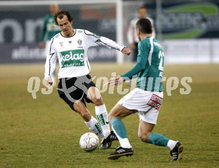 Fussball T-Mobile Bundesliga. SK Austria Kaernten gegen SV Mattersburg. Manuel Ortlechner (Kaernten), Cem Atan (Mattersburg). Klagenfurt, am 26.2.2008.

Copyright Kuess

---
pressefotos, pressefotografie, kuess, qs, qspictures, sport, bild, bilder, bilddatenbank