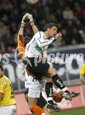 Fussball. Bundesliga. SK Austria Kelag Kaernten gegen Cashpoint SCR Altach. Pirker Thomas (Kaernten), Michl Andreas (Altach). Klagenfurt, 4.4.2008
Copyright Kuess

---
pressefotos, pressefotografie, kuess, qs, qspictures, sport, bild, bilder, bilddatenbank