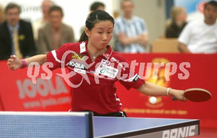 Tischtennis Länderspiel. Österreich gegen China. Liu Jia (AUT). Klagenfurt, am 21.4.2006.
Foto: Kuess
---
pressefotos, pressefotografie, kuess, qs, qspictures, sport, bild, bilder, bilddatenbank