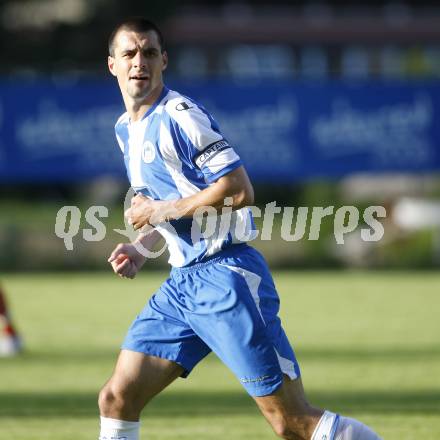 Fussball. Testspiel. Eintrach Frankfurt gegen Wigan Athletic. Paul Scharner (Wigan). Bad Bleiberg, am 22.7.2008
Copyright Kuess

---
pressefotos, pressefotografie, kuess, qs, qspictures, sport, bild, bilder, bilddatenbank