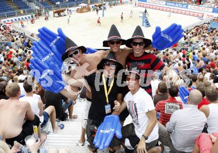 Beachvolleyball. Grand Slam 2008. Fans. Klagenfurt, 31.7.2008.
Copyright Kuess

---
pressefotos, pressefotografie, kuess, qs, qspictures, sport, bild, bilder, bilddatenbank