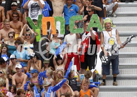 Beachvolleyball. Grand Slam 2008. Fans. Klagenfurt, 31.7.2008.
Copyright Kuess

---
pressefotos, pressefotografie, kuess, qs, qspictures, sport, bild, bilder, bilddatenbank