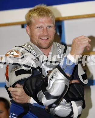 EBEL Eishockey Bundesliga. Trainingsstart VSV. Guenther Lanzinger. Villach, am 4.8.2008.
Foto: Kuess

---
pressefotos, pressefotografie, kuess, qs, qspictures, sport, bild, bilder, bilddatenbank