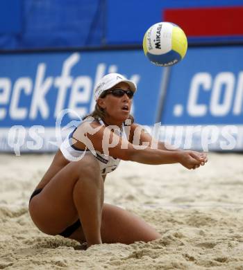 Beachvolleyball. Grand Slam 2008. MONTAGNOLLI Sara (AUT). Klagenfurt, 31.7.2008.
Copyright Kuess

---
pressefotos, pressefotografie, kuess, qs, qspictures, sport, bild, bilder, bilddatenbank