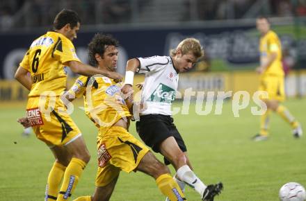 Fussball tipp3 Bundesliga. SK Austria Kaernten gegen SK Sturm Graz.   Weber Manuel  (Kaernten), Hlinka Peter (Graz). Klagenfurt, 6.8.2008
Copyright Kuess

---
pressefotos, pressefotografie, kuess, qs, qspictures, sport, bild, bilder, bilddatenbank
