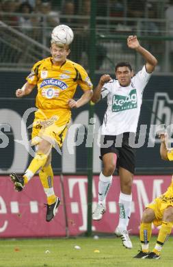 Fussball tipp3 Bundesliga. SK Austria Kaernten gegen SK Sturm Graz. Rocha Sobrinho Filho Adi (Kaernten), Sonnleitner Mario (Graz). Klagenfurt, 6.8.2008
Copyright Kuess

---
pressefotos, pressefotografie, kuess, qs, qspictures, sport, bild, bilder, bilddatenbank