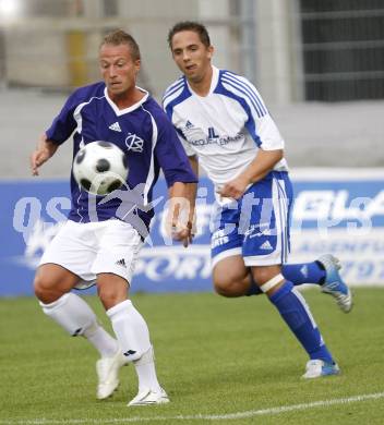 Fussball Regionalliga, FC Kaernten gegen FC St. Veit. Michael Kulnik (FCK), Stefan Dollinger (St. Veit). Klagenfurt, am 8.8.2008.
Foto: Kuess

---
pressefotos, pressefotografie, kuess, qs, qspictures, sport, bild, bilder, bilddatenbank