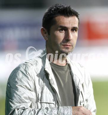 Fussball Regionalliga, FC Kaernten gegen FC St. Veit. Nenad Bjelica (FCK). Klagenfurt, am 8.8.2008.
Foto: Kuess

---
pressefotos, pressefotografie, kuess, qs, qspictures, sport, bild, bilder, bilddatenbank