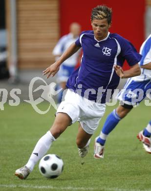 Fussball Regionalliga, FC Kaernten gegen FC St. Veit. Salih Alic (FCK). Klagenfurt, am 8.8.2008.
Foto: Kuess

---
pressefotos, pressefotografie, kuess, qs, qspictures, sport, bild, bilder, bilddatenbank