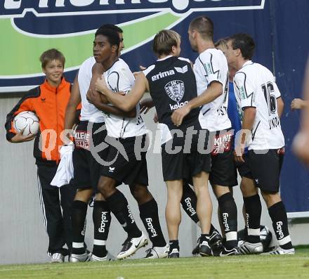 Fussball tipp3 Bundesliga. SK Austria Kaernten gegen Mattersburg. Torjubel Kaernten. Klagenfurt, 9.8.2008
Copyright Kuess

---
pressefotos, pressefotografie, kuess, qs, qspictures, sport, bild, bilder, bilddatenbank