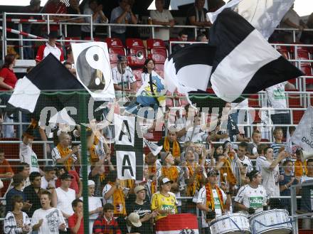 Fussball tipp3 Bundesliga. SK Austria Kaernten gegen SV Mattersburg. Fans. Fansektor (Kaernten). Klagenfurt, am 9.8.2008.
Foto: Kuess

---
pressefotos, pressefotografie, kuess, qs, qspictures, sport, bild, bilder, bilddatenbank