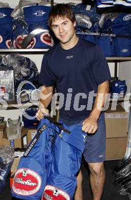 Eishockey Bundesliga. Training VSV. Jonathan Ferland. Villach, am 15.8.2008.
Foto: Kuess

---
pressefotos, pressefotografie, kuess, qs, qspictures, sport, bild, bilder, bilddatenbank