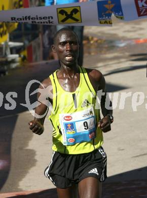 Halbmarathon. Kaernten laeuft. Zieleinlauf. Sieger Kiprop Francis . Klagenfurt, 24.8.2008
Foto. Kuess

---
pressefotos, pressefotografie, kuess, qs, qspictures, sport, bild, bilder, bilddatenbank