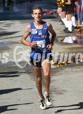 Halbmarathon. Kaernten laeuft. Zieleinlauf. Hohenwarter Markus (AUT). Klagenfurt, 24.8.2008
Foto. Kuess

---
pressefotos, pressefotografie, kuess, qs, qspictures, sport, bild, bilder, bilddatenbank