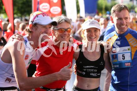 Halbmarathon. Kaernten laeuft. Start. Hannes Hempel, Peter Kaiser, Marlies Penker, Mathias Reichhold. Velden, 24.8.2008
Copyright Kuess

---
pressefotos, pressefotografie, kuess, qs, qspictures, sport, bild, bilder, bilddatenbank