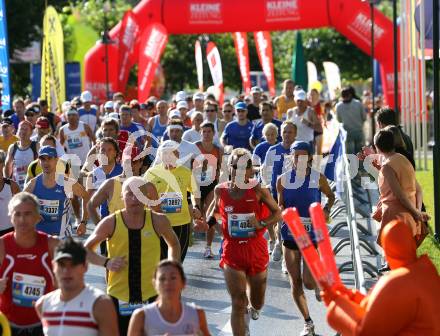 Halbmarathon. Kaernten laeuft. Start. Velden, 24.8.2008
Copyright Kuess

---
pressefotos, pressefotografie, kuess, qs, qspictures, sport, bild, bilder, bilddatenbank