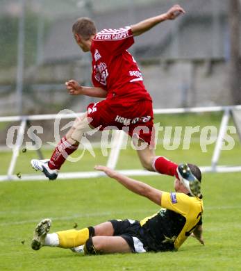 Fussball Unterliga Ost. Reichenau gegen St. Michael/Bl. Heinz Worsch (Reichenau), Patrick Prutej (St. Michael). Reichenau, am 23.8.2008.
Foto: Kuess

---
pressefotos, pressefotografie, kuess, qs, qspictures, sport, bild, bilder, bilddatenbank