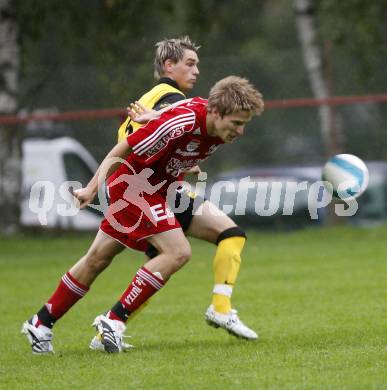 Fussball Unterliga Ost. Reichenau gegen St. Michael/Bl. Wernig Patrick Mario (Reichenau), Kap Simon (St. Michael). Reichenau, am 23.8.2008.
Foto: Kuess

---
pressefotos, pressefotografie, kuess, qs, qspictures, sport, bild, bilder, bilddatenbank
