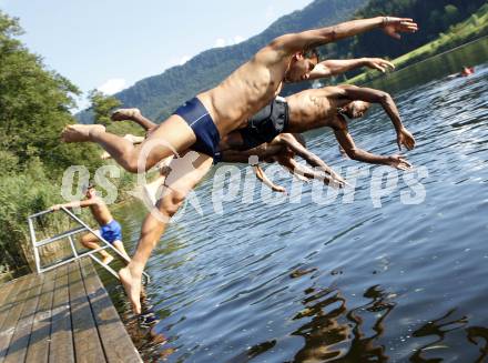 Fussball. Tipp3 Bundesliga. SK Austria Kaernten. Rocha Sobrinho Filho Adi , Chiquinho, Ferreira Da Silva Sandro, Chaile Carlos. Hafnersee, 28.8.2008.
Foto: Kuess
---
pressefotos, pressefotografie, kuess, qs, qspictures, sport, bild, bilder, bilddatenbank