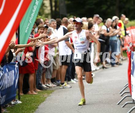 Woerthersee Triathlon. Schwimmen, Radfahren, Laufen. Hannes Hempel. Poertschach, am 31.8.2008.
Foto: Kuess

---
pressefotos, pressefotografie, kuess, qs, qspictures, sport, bild, bilder, bilddatenbank