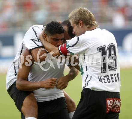 Fussball. Tipp3 Bundesliga. SK Kelag Kaernten gegen Red Bull Salzburg.Torjubel Rocha Sobrinho Filho Adi , Weber Manuel.
Klagenfurt, 31.8.2008
Foto: Kuess

---
pressefotos, pressefotografie, kuess, qs, qspictures, sport, bild, bilder, bilddatenbank