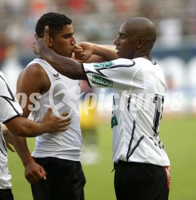 Fussball. Tipp3 Bundesliga. SK Kelag Kaernten gegen Red Bull Salzburg.Torjubel Rocha Sobrinho Filho Adi , Da Silva Sandro Jose. 
Klagenfurt, 31.8.2008
Foto: Kuess

---
pressefotos, pressefotografie, kuess, qs, qspictures, sport, bild, bilder, bilddatenbank