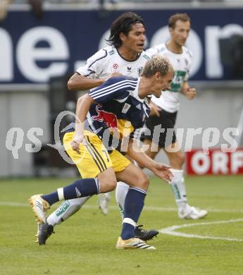 Fussball. Tipp3 Bundesliga. SK Kelag Kaernten gegen Red Bull Salzburg. Carlos Chaile  (Kaernten), Alexander Zickler (Salzburg). Klagenfurt, 31.8.2008
Foto: Kuess

---
pressefotos, pressefotografie, kuess, qs, qspictures, sport, bild, bilder, bilddatenbank
