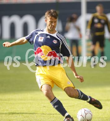 Fussball. Tipp3 Bundesliga. SK Kelag Kaernten gegen Red Bull Salzburg. Barry Opdam  (Salzburg). Klagenfurt, 31.8.2008
Foto: Kuess

---
pressefotos, pressefotografie, kuess, qs, qspictures, sport, bild, bilder, bilddatenbank