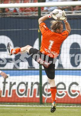 Fussball. Tipp3 Bundesliga. SK Kelag Kaernten gegen Red Bull Salzburg. Andreas Schranz (Kaernten). Klagenfurt, 31.8.2008
Foto: Kuess

---
pressefotos, pressefotografie, kuess, qs, qspictures, sport, bild, bilder, bilddatenbank