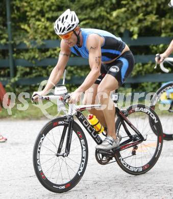 Woerthersee Triathlon. Schwimmen, Radfahren, Laufen. Christian Tammegger. Poertschach, am 31.8.2008.
Foto: Kuess

---
pressefotos, pressefotografie, kuess, qs, qspictures, sport, bild, bilder, bilddatenbank