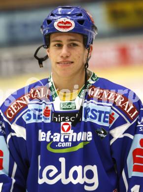 EBEL. Eishockey Bundesliga. Mannschaftsfototermin VSV. Nico Toff. Villach, am 2.9.2008.
Foto: Kuess

---
pressefotos, pressefotografie, kuess, qs, qspictures, sport, bild, bilder, bilddatenbank