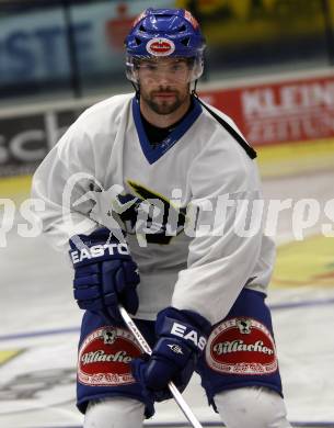 EBEL. Eishockey Bundesliga. Mannschaftsfototermin VSV. Justin Mapletoft.. Villach, am 2.9.2008.
Foto: Kuess

---
pressefotos, pressefotografie, kuess, qs, qspictures, sport, bild, bilder, bilddatenbank