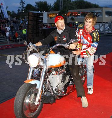 EBEL. Eishockey Bundesliga. Mannschaftspraesentation KAC. Jakobitsch Silvio. Woertherseebuehne. Klagenfurt, am 4.9.2008.
Foto: Kuess

---
pressefotos, pressefotografie, kuess, qs, qspictures, sport, bild, bilder, bilddatenbank