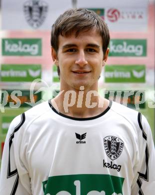 Fussball Bundesliga. Fussball Akademie SK Austria Kaernten. Amateure.  Bundesnachwuchszentrum. Bilali Pajtim. Klagenfurt, am 16.9.2008.
Foto: Kuess 
---
pressefotos, pressefotografie, kuess, qs, qspictures, sport, bild, bilder, bilddatenbank