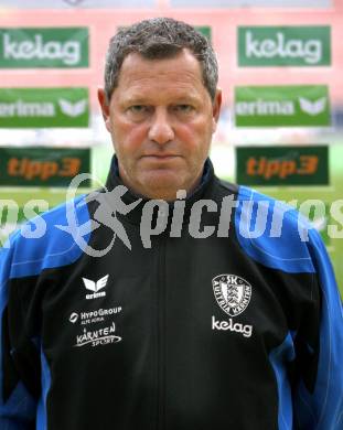 Fussball Bundesliga. Fussball Akademie SK Austria Kaernten. Amateure.  Bundesnachwuchszentrum. Tormanntrainer Mario Pirman. Klagenfurt, am 16.9.2008.
Foto: Kuess 
---
pressefotos, pressefotografie, kuess, qs, qspictures, sport, bild, bilder, bilddatenbank