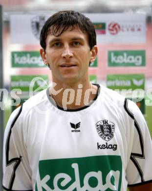 Fussball Bundesliga. Fussball Akademie SK Austria Kaernten. Amateure.  Bundesnachwuchszentrum. Jakirovic Sergej. Klagenfurt, am 16.9.2008.
Foto: Kuess 
---
pressefotos, pressefotografie, kuess, qs, qspictures, sport, bild, bilder, bilddatenbank