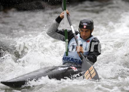 Kaerntner Landesmeisterschaften Wildwasser. Kajak. Herwig Natmessnig.  Klagenfurt - Gurkerbruecke, 28.9.2008.
Foto: Kuess

---
pressefotos, pressefotografie, kuess, qs, qspictures, sport, bild, bilder, bilddatenbank