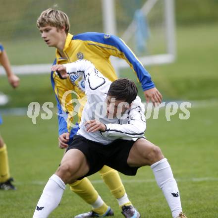 Fussball. Kaerntner Liga. SK Austria Kelag Kärnten 1b gegen FC-WR Nussdorf/Debant A. Ozegovic Elvis (Austria Kaernten), Steiner Lukas (Nussdorf). Klagenfurt, 27.9.2008. 
Copyright Kuess

---
pressefotos, pressefotografie, kuess, qs, qspictures, sport, bild, bilder, bilddatenbank