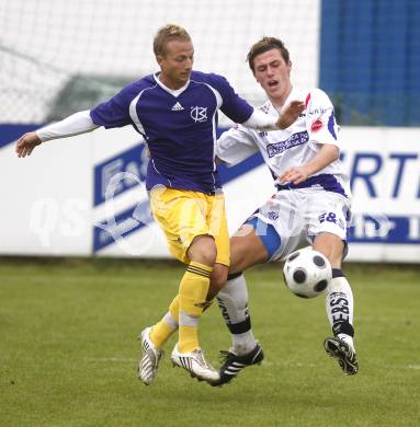 Fussball. Regionalliga. SAK gegen FC Kaernten. Darjan Aleksic (SAK), Michael Kulnik (FCK). Klagenfurt, 27.9.2008. 
Copyright Kuess

---
pressefotos, pressefotografie, kuess, qs, qspictures, sport, bild, bilder, bilddatenbank