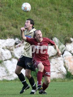 Fussball. Unterliga Ost. DSG Sele/Zell gegen Globasnitz. Oraze Peter (Zell), Berchtold Markus (Globasnitz). Zell, 28.9.2008.
Foto: Kuess Nadja
---
pressefotos, pressefotografie, kuess, qs, qspictures, sport, bild, bilder, bilddatenbank