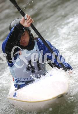 Kaerntner Landesmeisterschaften Wildwasser. Kajak. Martin Mikeln (KKK Tacen, SLO). Klagenfurt - Gurkerbruecke, 28.9.2008.
Foto: Kuess


---
pressefotos, pressefotografie, kuess, qs, qspictures, sport, bild, bilder, bilddatenbank