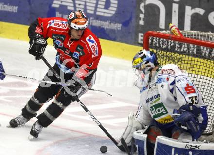 EBEL.  Eishockey Bundesliga. EC Pasut VSV gegen HC TWK Innsbruck. Gert Prohaska (VSV),Rem Murray  (Innsbruck). Villach, am 30.9.2008.
Foto: Kuess

---
pressefotos, pressefotografie, kuess, qs, qspictures, sport, bild, bilder, bilddatenbank