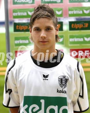 Fussball Bundesliga. Fussball Akademie SK Austria Kaernten U17. BNZ. Bundesnachwuchszentrum. Patrick Povoden. Klagenfurt, am 16.9.2008.
Foto: Kuess 
---
pressefotos, pressefotografie, kuess, qs, qspictures, sport, bild, bilder, bilddatenbank