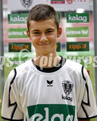 Fussball Bundesliga. Fussballakademie SK Austria Kaernten U15. BNZ. Bundesnachwuchszentrum. Sandro Stadlober. Klagenfurt, am 16.9.2008.
Foto: Kuess 
---
pressefotos, pressefotografie, kuess, qs, qspictures, sport, bild, bilder, bilddatenbank