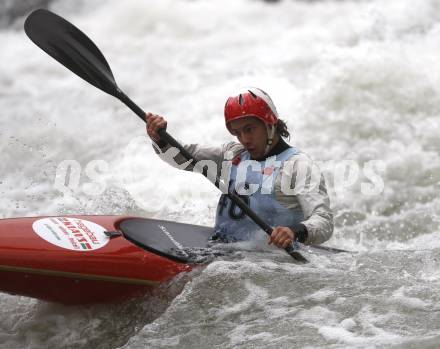 Kaerntner Landesmeisterschaften Wildwasser. Kajak. Dominik Scherwitzl (KC Glanegg, AUT). Klagenfurt - Gurkerbruecke, 28.9.2008.
Foto: Kuess


---
pressefotos, pressefotografie, kuess, qs, qspictures, sport, bild, bilder, bilddatenbank