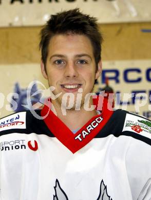 Eishockey Oberliga. Tarco Woelfe. Paul Eggenberger. Klagenfurt, am 1.10.2008.
Foto: Kuess

---
pressefotos, pressefotografie, kuess, qs, qspictures, sport, bild, bilder, bilddatenbank