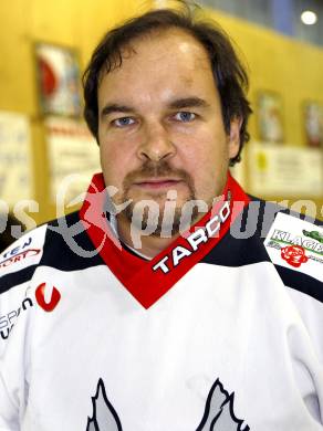 Eishockey Oberliga. Tarco Woelfe. Bruno Tarmann. Klagenfurt, am 1.10.2008.
Foto: Kuess

---
pressefotos, pressefotografie, kuess, qs, qspictures, sport, bild, bilder, bilddatenbank