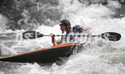 Kaerntner Landesmeisterschaften Wildwasser. Kajak. Manuel Filzwieser (AUT). Klagenfurt - Gurkerbruecke, 28.9.2008.
Foto: Kuess


---
pressefotos, pressefotografie, kuess, qs, qspictures, sport, bild, bilder, bilddatenbank