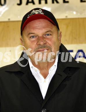 Eishockey Oberliga. Tarco Woelfe. Kommerzialrat Bruno Tarmann. Klagenfurt, am 1.10.2008.
Foto: Kuess

---
pressefotos, pressefotografie, kuess, qs, qspictures, sport, bild, bilder, bilddatenbank